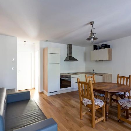 Appartement Neuf 2* Au Centre De Brides Avec Terrasse, Proche Telecabines Et Commerces - Fr-1-512-41 Zewnętrze zdjęcie