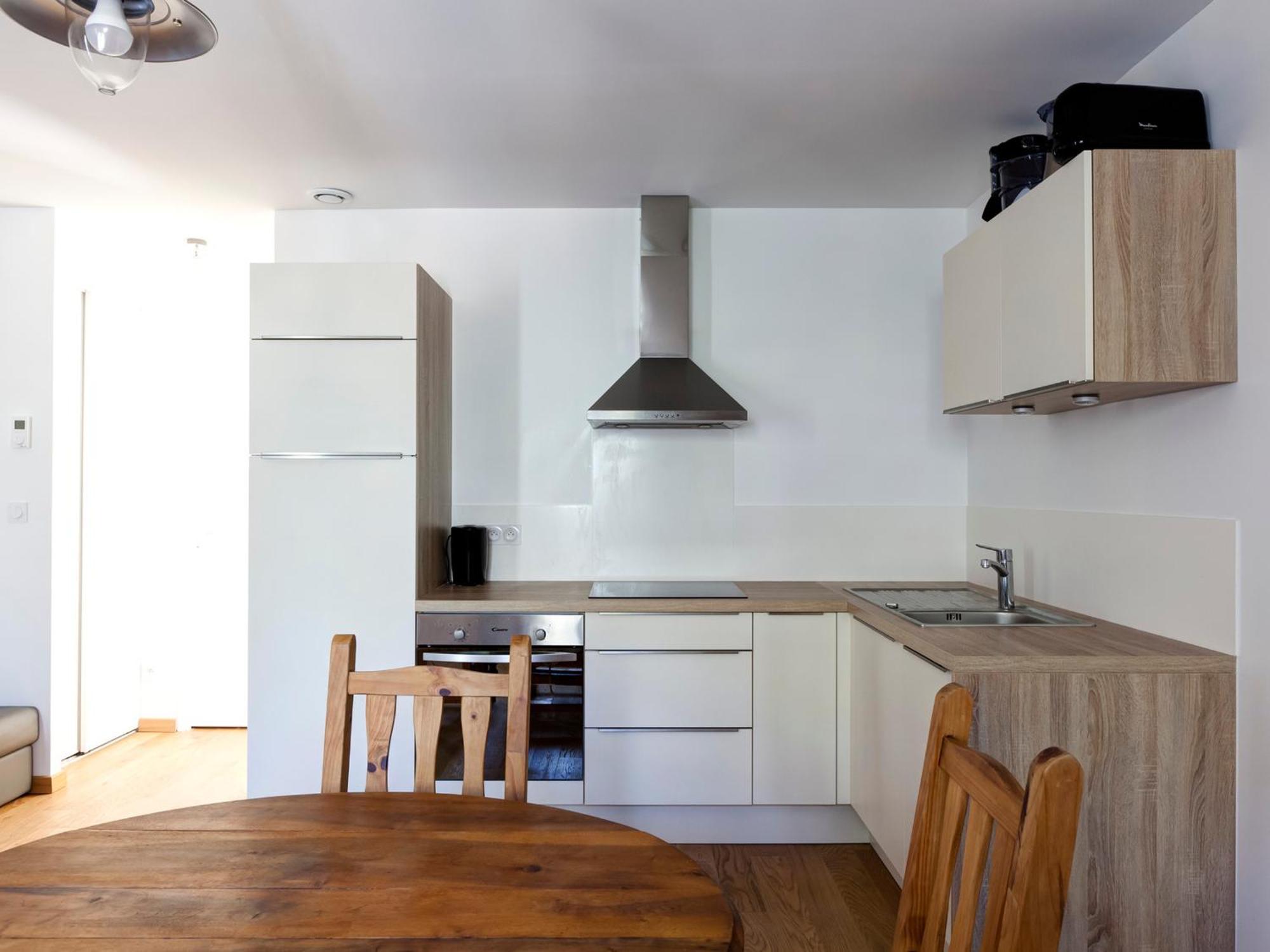 Appartement Neuf 2* Au Centre De Brides Avec Terrasse, Proche Telecabines Et Commerces - Fr-1-512-41 Zewnętrze zdjęcie