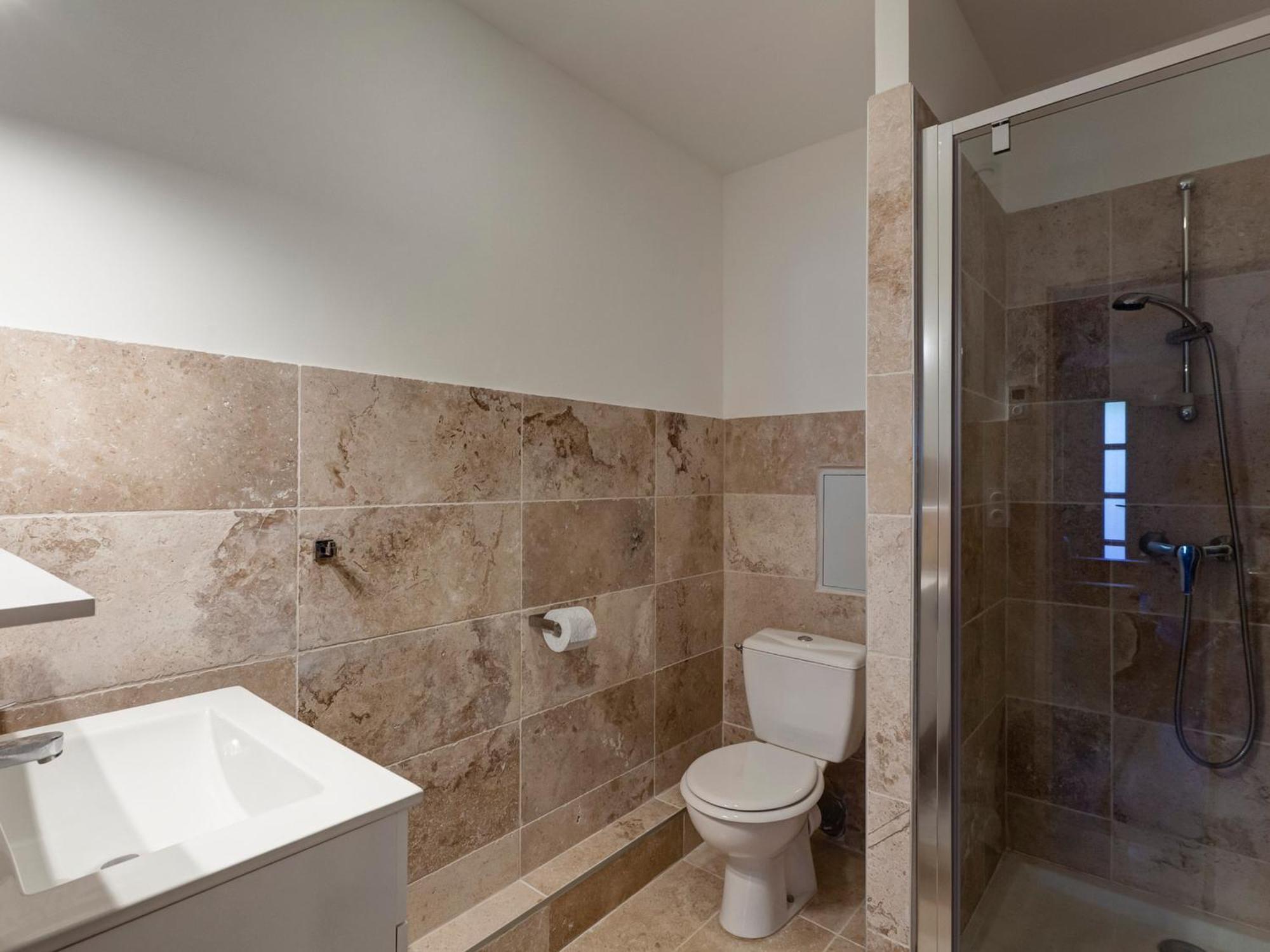 Appartement Neuf 2* Au Centre De Brides Avec Terrasse, Proche Telecabines Et Commerces - Fr-1-512-41 Zewnętrze zdjęcie
